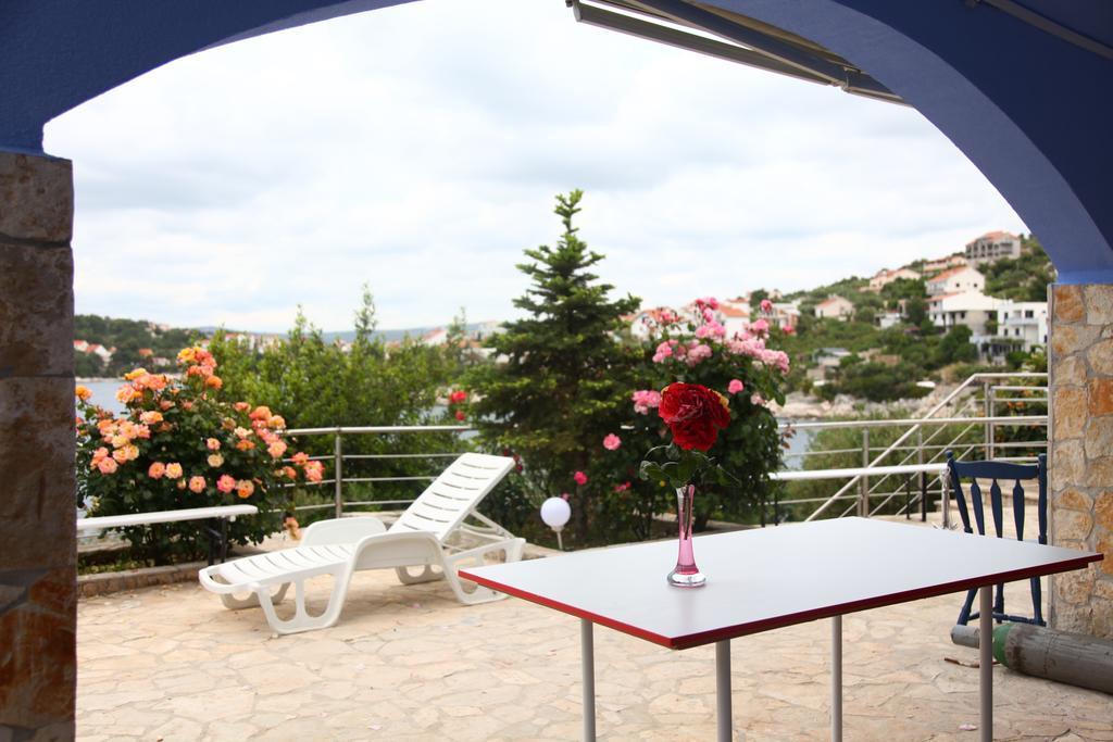 Villa Gorica Apartments Razanj Exterior photo