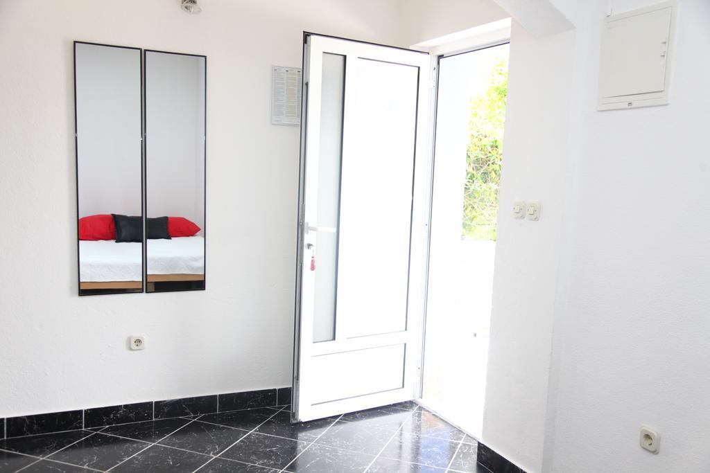 Villa Gorica Apartments Razanj Exterior photo